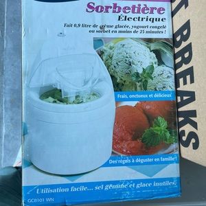 Brand new ice cream machine maker